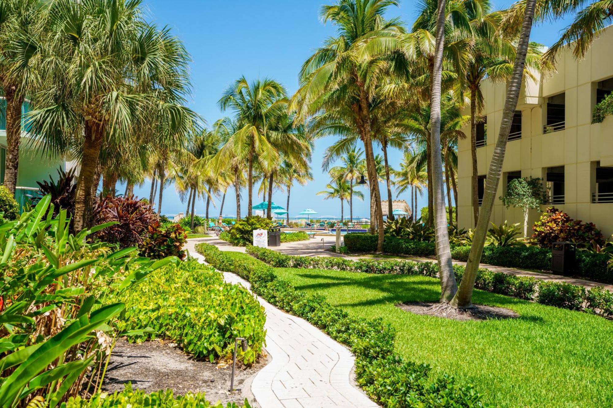 Modern 1 Bdr Oceanview With Direct Beach Access! Hollywood Exterior foto